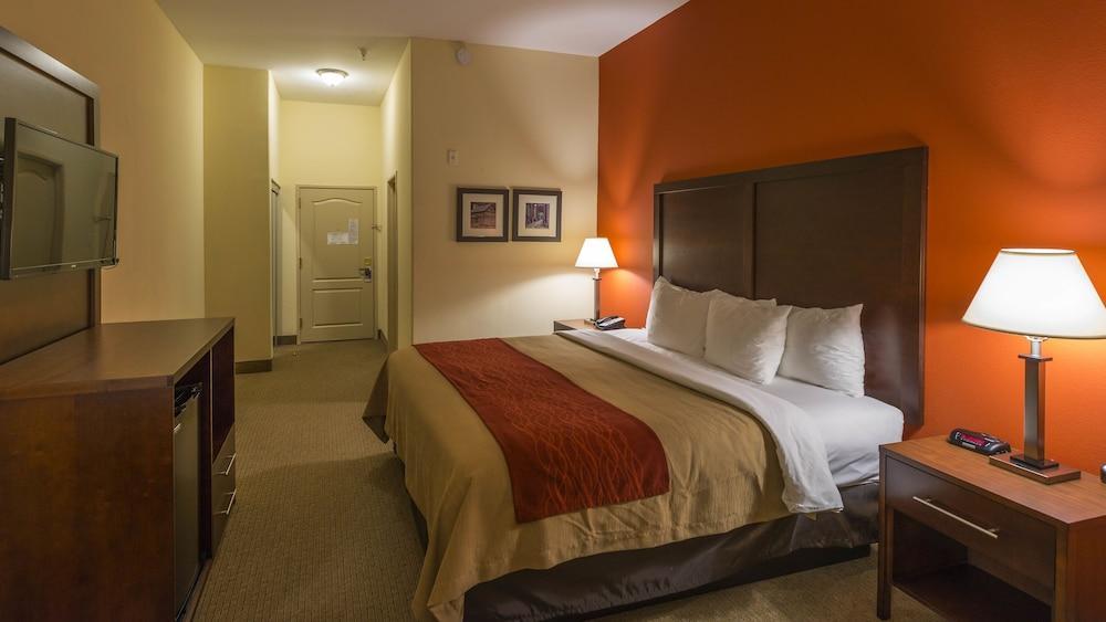 Comfort Inn & Suites Вілла-Ріка Екстер'єр фото