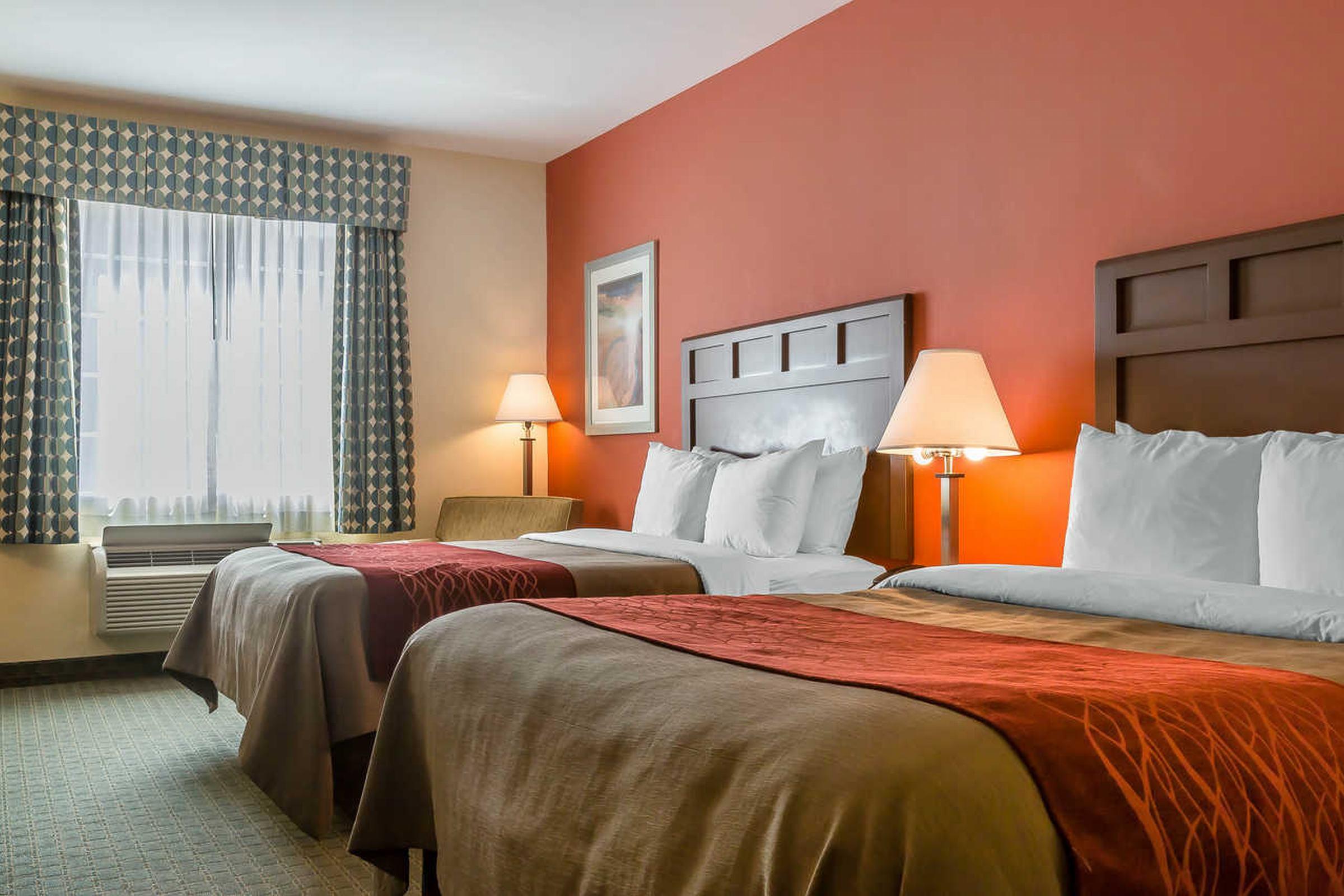 Comfort Inn & Suites Вілла-Ріка Екстер'єр фото